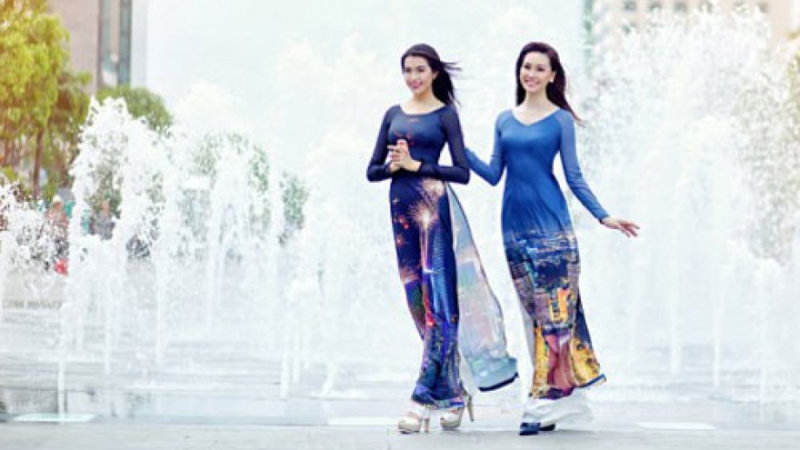 ‘Ao dai’ featuring modern HCM City to be displayed in RoK