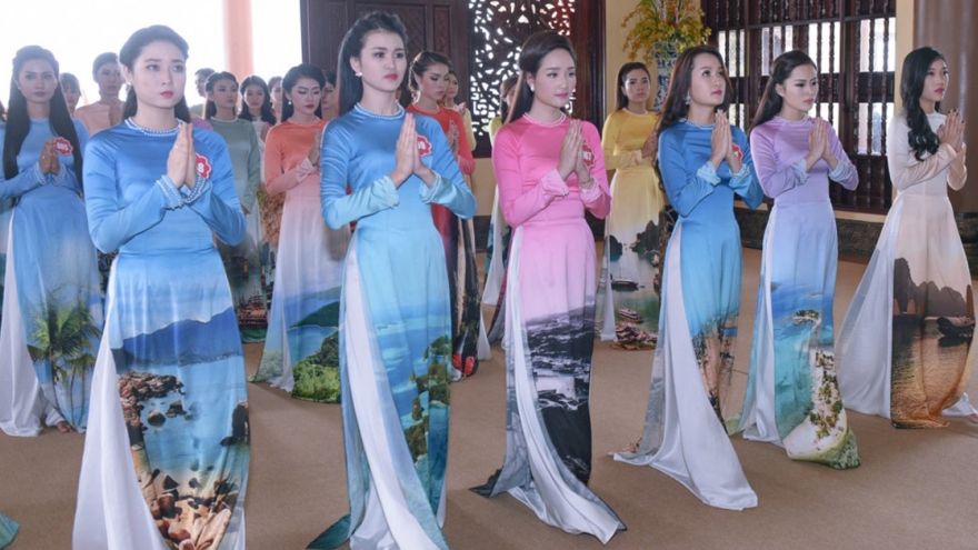 Miss Sea Vietnam’s contestants shine in Ao dai