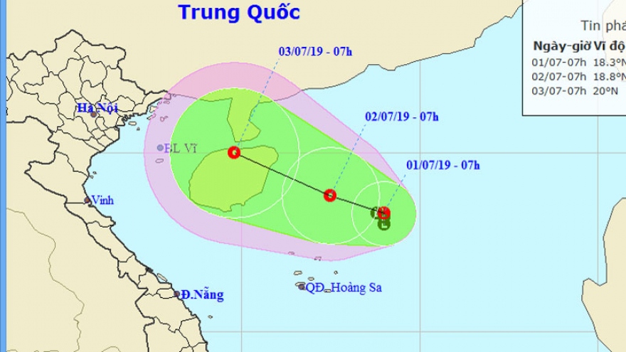 Tropical depression in East Sea likely to strengthen into a typhoon