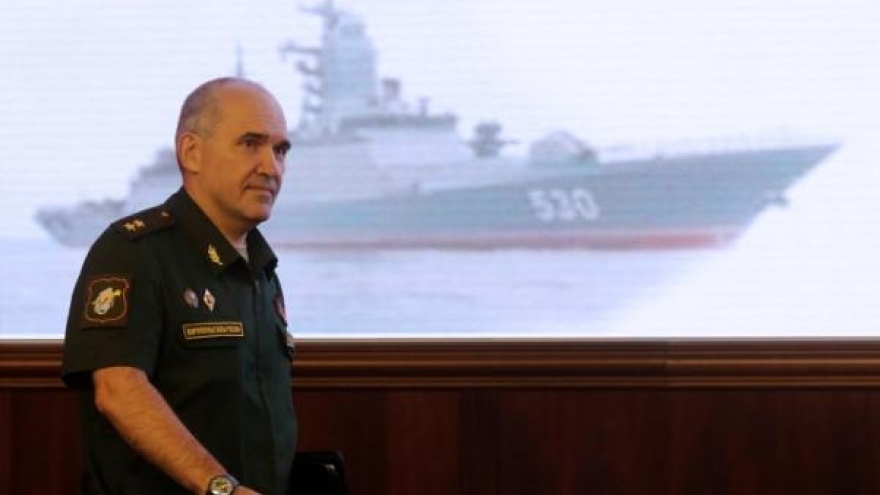 Russia announces daily ceasefires in Syria's Aleppo to let in aid