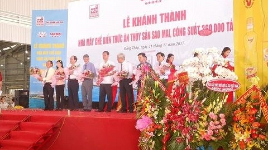 US$35 million aquatic feed plant opens in Dong Thap