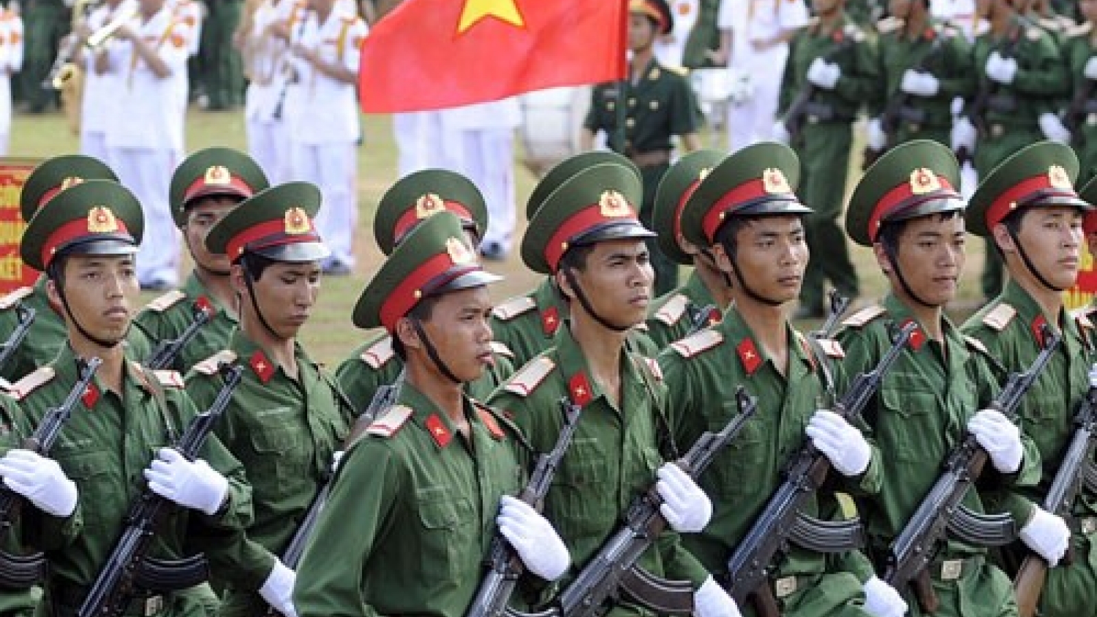 Army greatly contributes to Vietnam-Laos border marker increase