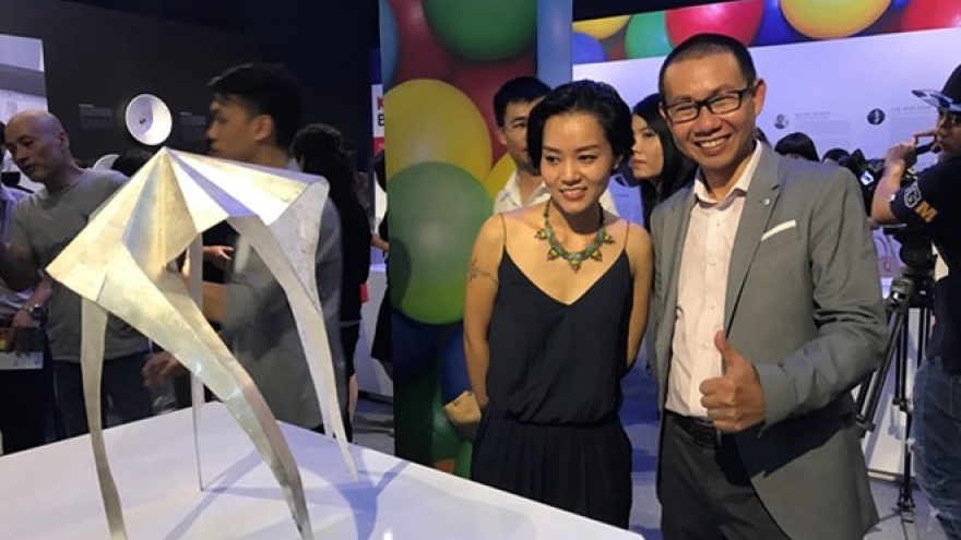 Female sculptor’s art piece inspired by multiculturalism
