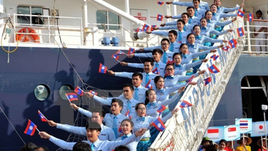 Japanese, ASEAN youths impressed with HCM City hospitality