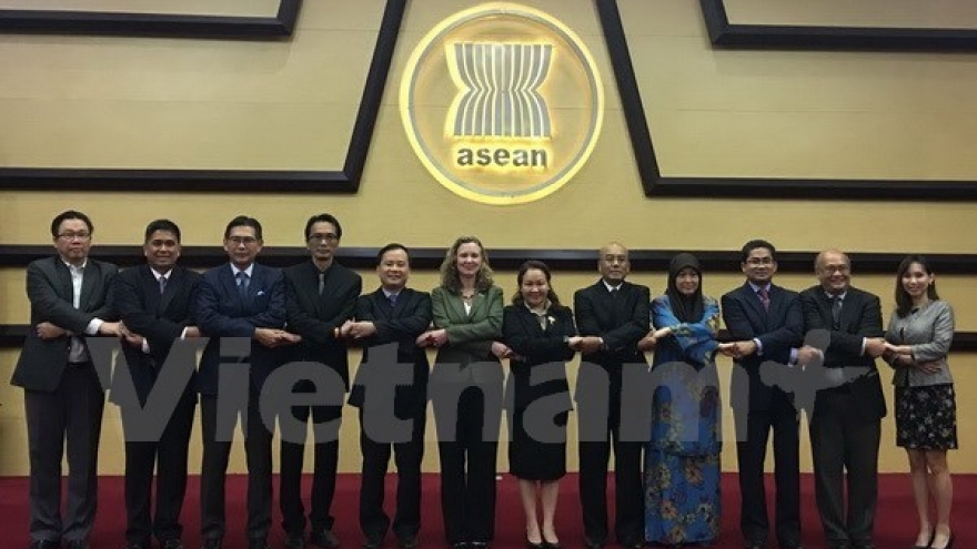 ASEAN, US pledge to enhance strategic partnership