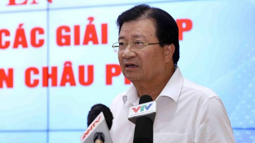 Deputy PM directs fight against African swine fever