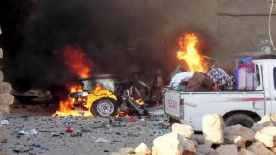Shi'ite forces move in on Iraqi city taken by Islamic State