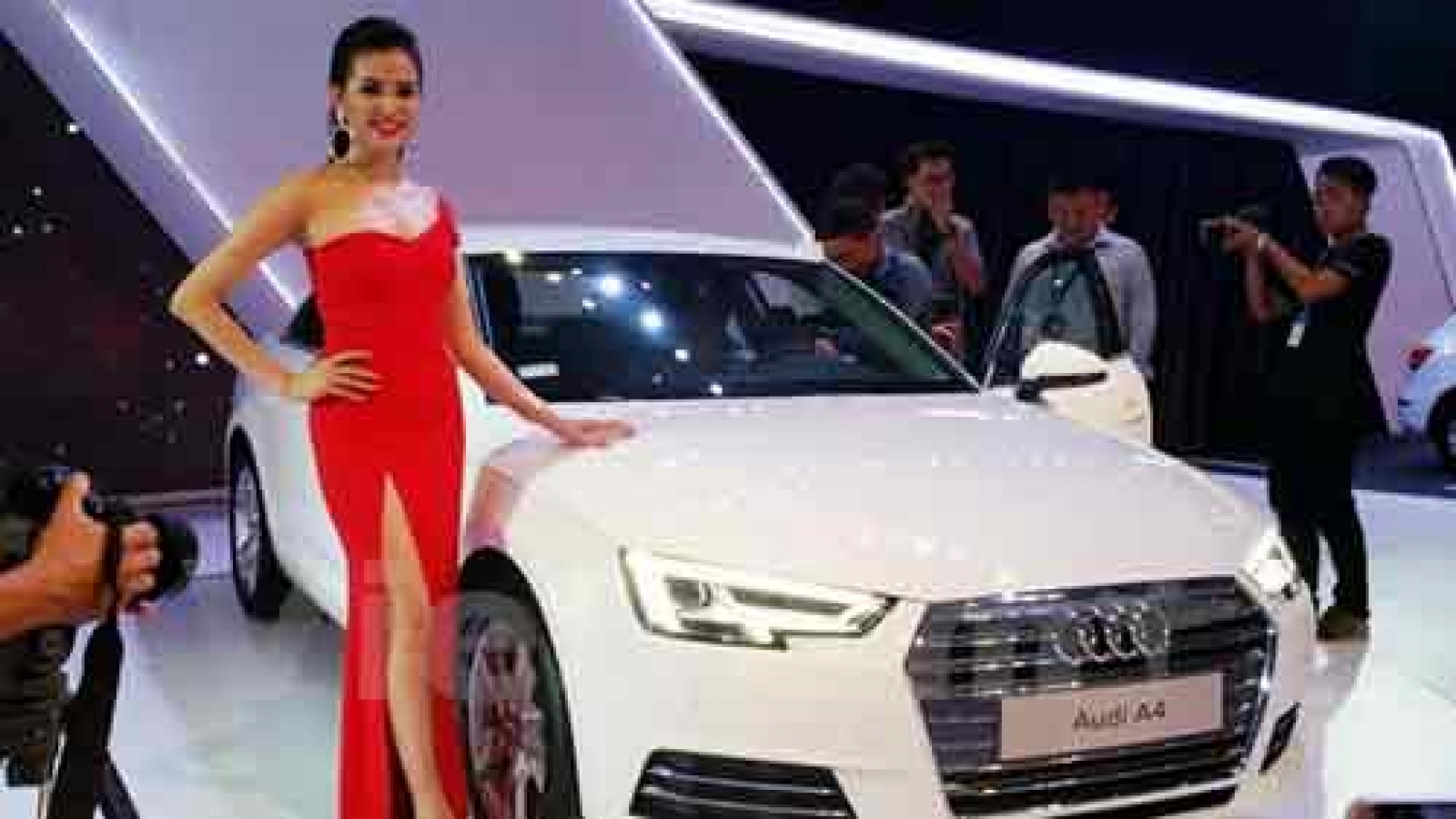Audi displays latest models in Hanoi