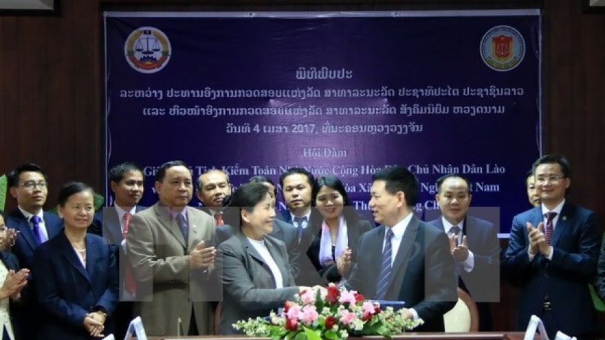 Vietnamese, Lao State audit offices enhance ties