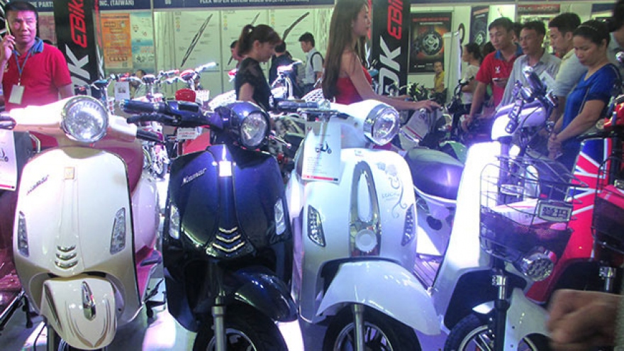 Vietnam AutoExpo 2015 opens in Hanoi