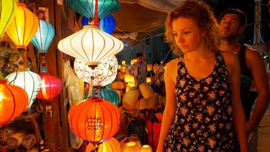 5 safe havens for a Tet breakaway