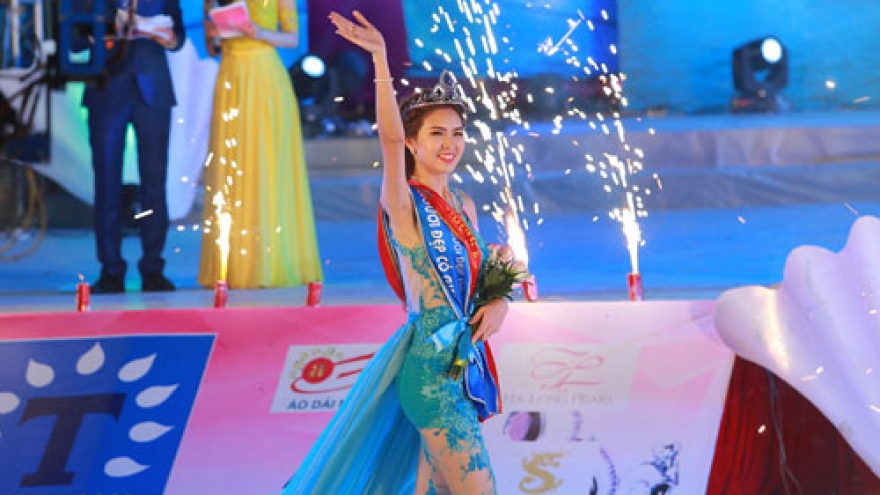 A new Miss Halong 2016 is crowned