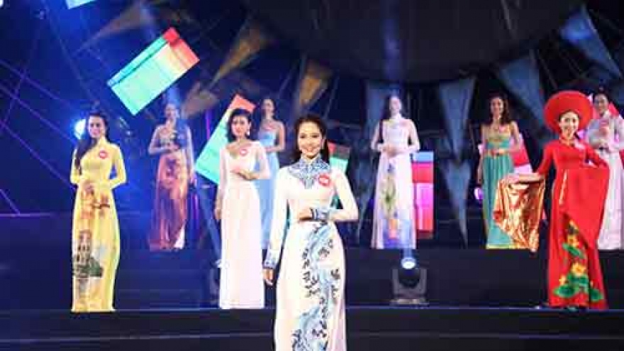 In pictures: Semi-final night of Miss Sea Vietnam 2016