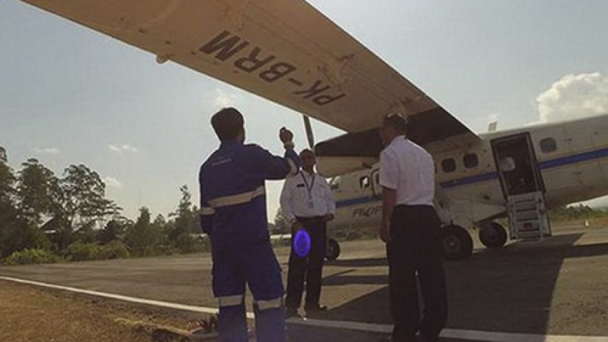 Passenger airplane goes missing in Indonesia
