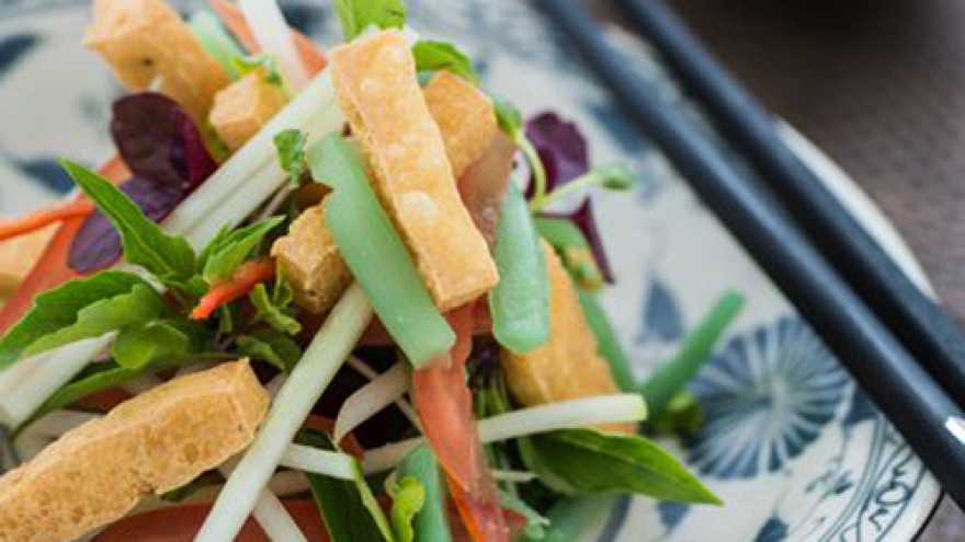 
        The Nam Hai Hoi An introduces Hue specialties’ recipes
                              