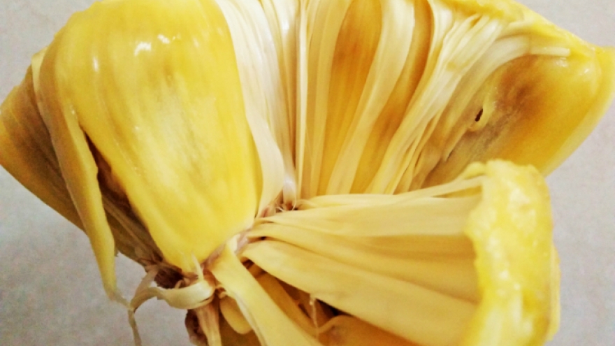 Throw-away fruit parts can blow you away