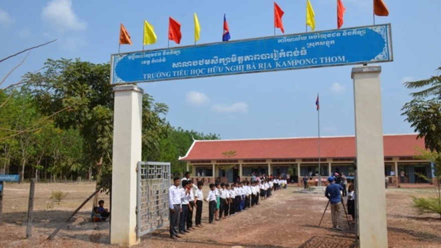 Vietnamese rubber firms’ contribution to Cambodia appreciated