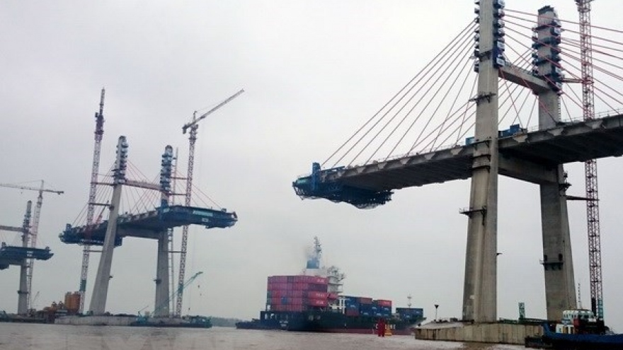 New transport facilities to bring more tourists to Quang Ninh