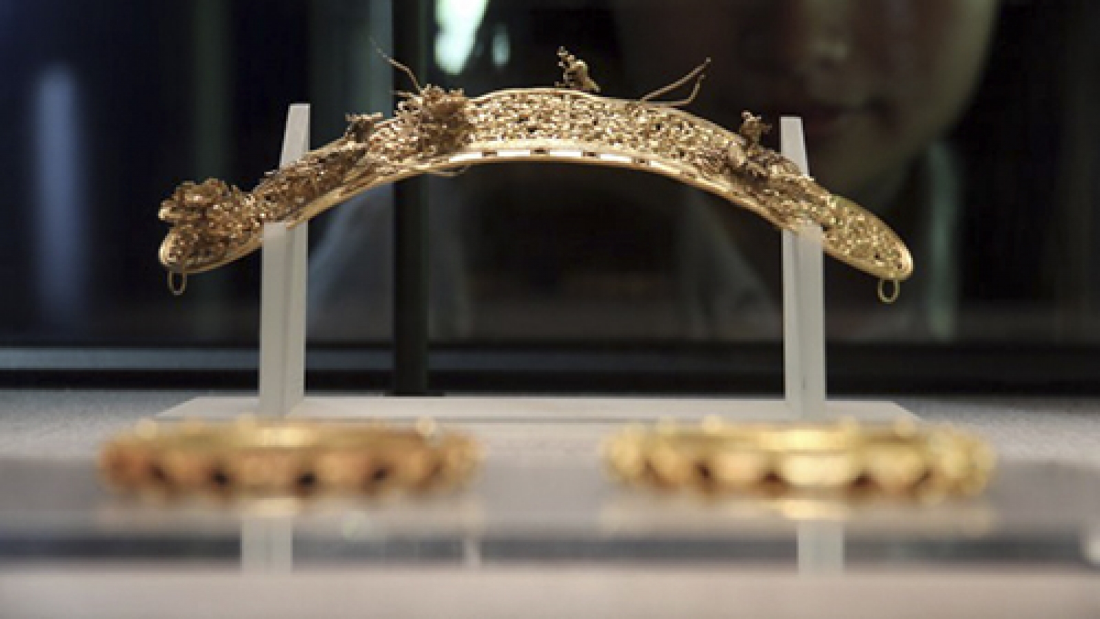 Millennia-old jewelry on display in former imperial city