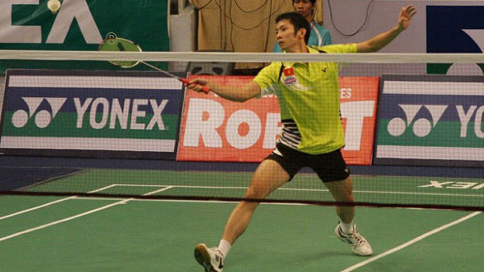 Top local badminton players face tough competition at Vietnam Open