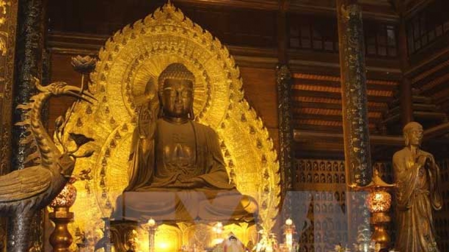 Pilgrims flock to Bai Dinh pagoda spring festival