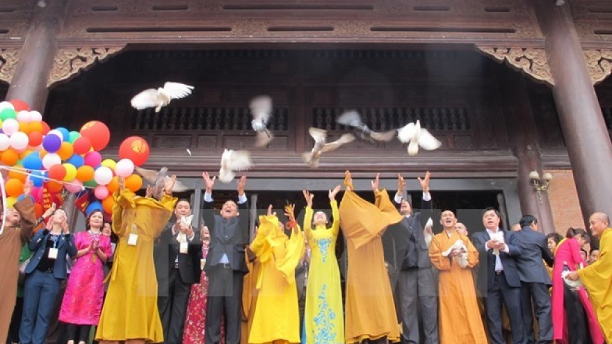 Bai Dinh Pagoda Festival opens in Ninh Binh