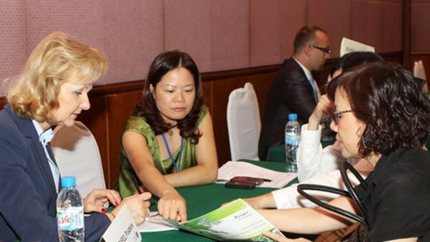 Poland, Vietnam enhance trade cooperation