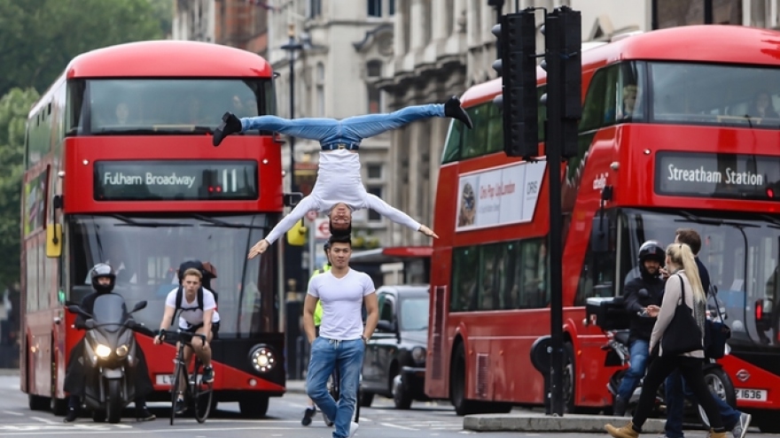 Acrobatic brothers perform on London streets