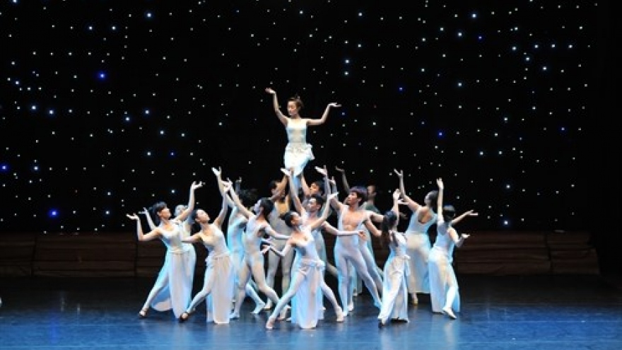 Balanchine ballets in HCM City Opera House