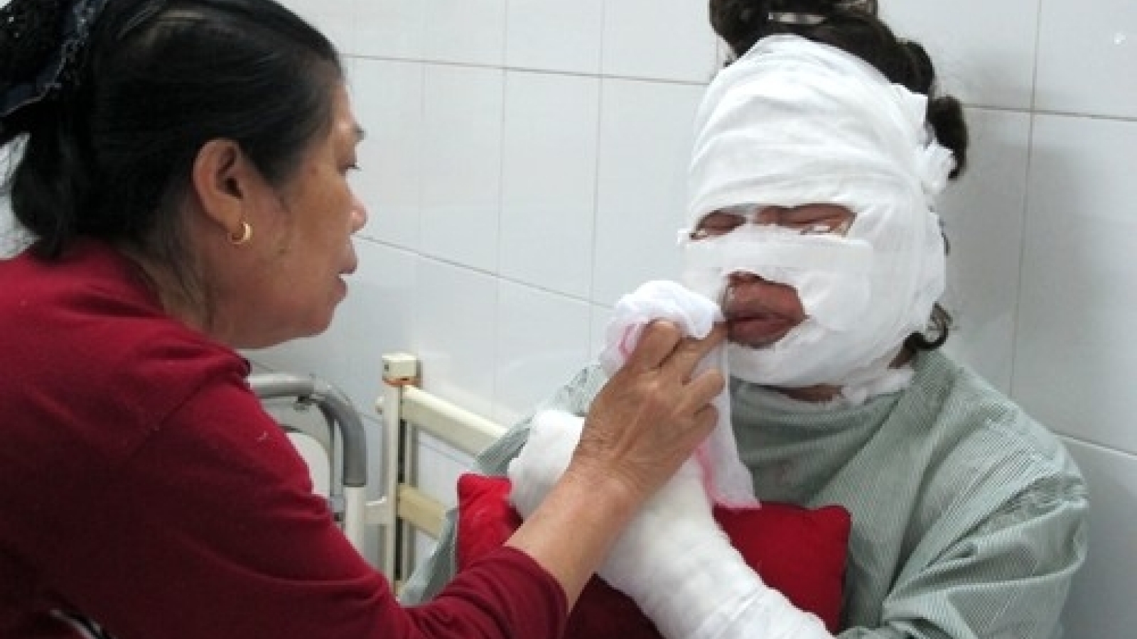 Party balloon explosion injures five in Vietnam, one hospitalize