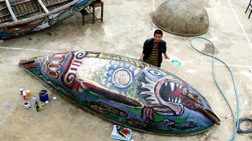 First ‘Painted bamboo boats road’ in Quang Nam 