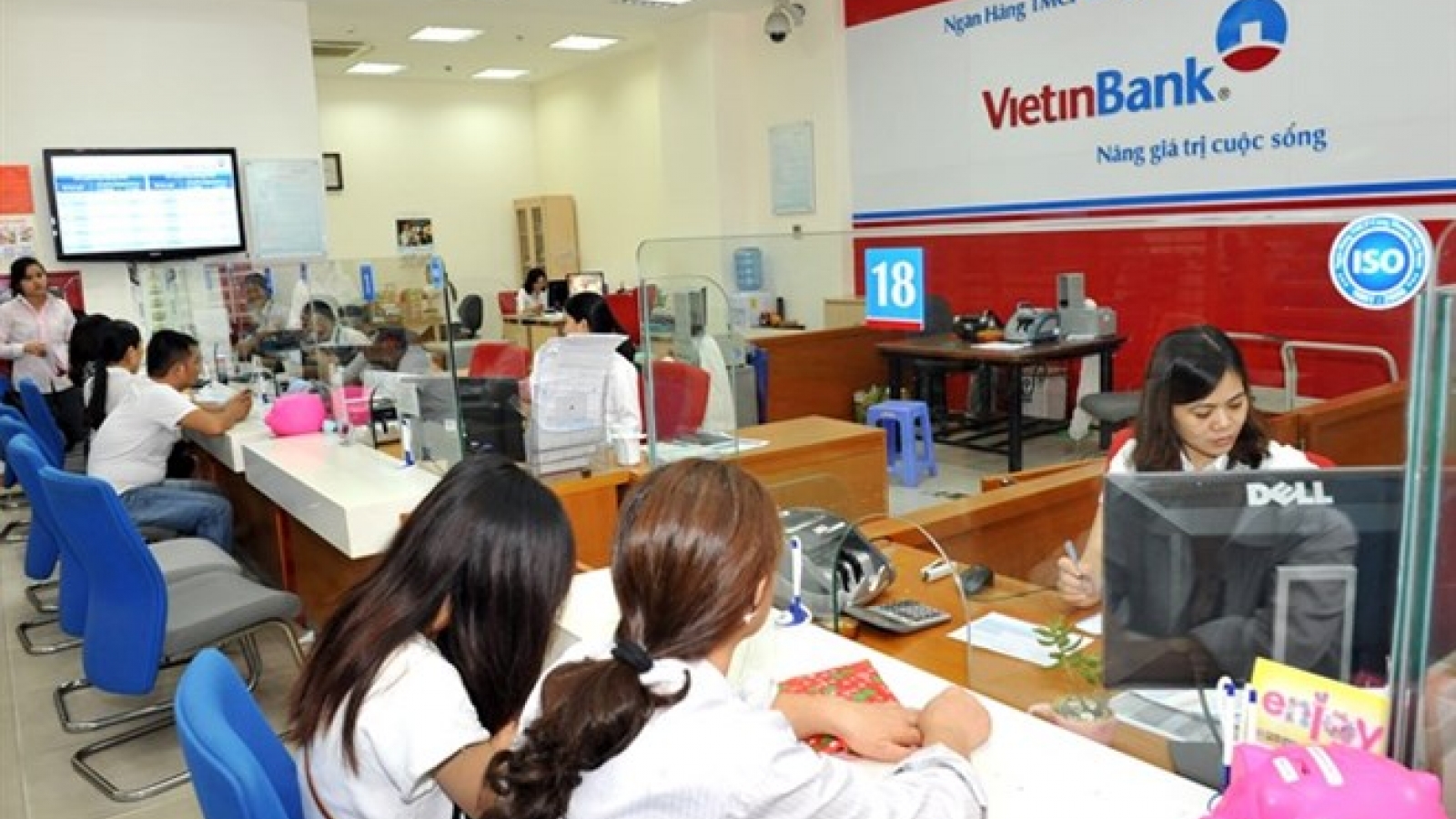 Vietinbank signs US$100-million syndicated loan agreement