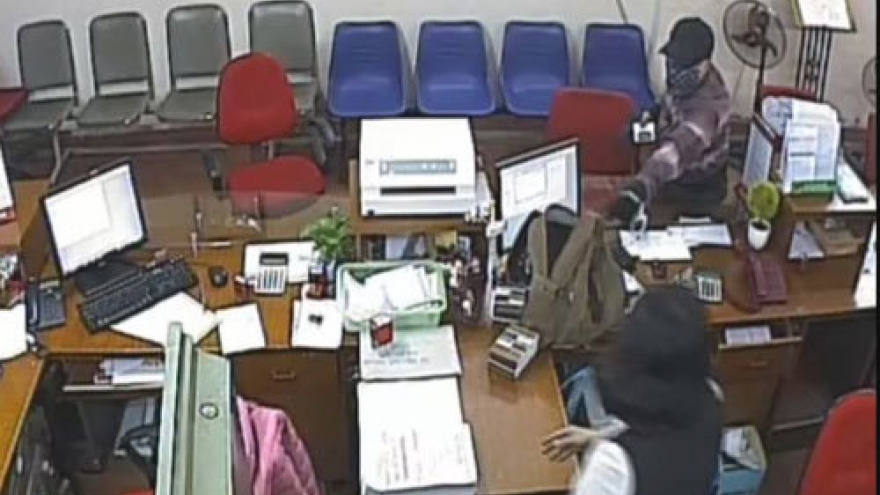 Vietnamese man arrested day after $44,000 bank heist