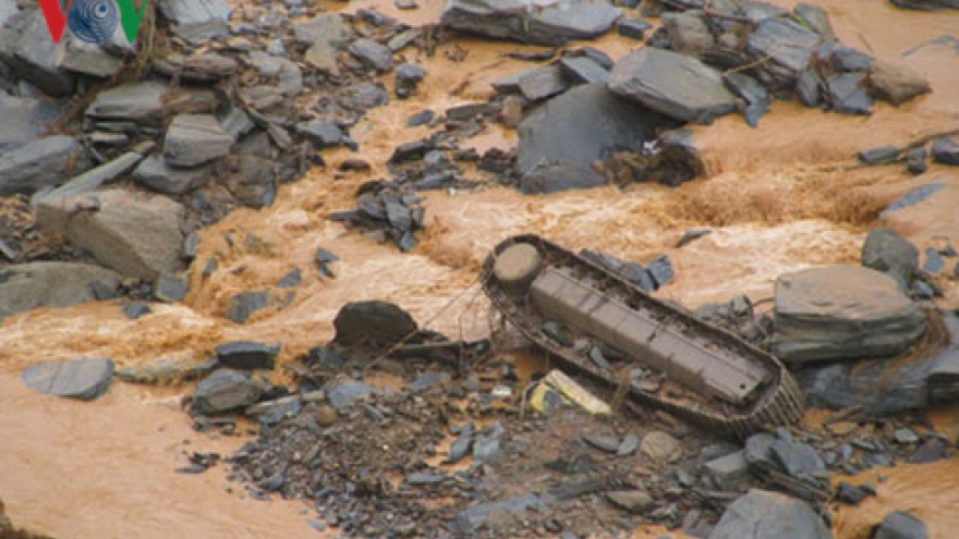 At least 12 dead, 5 missing as Rai batters Vietnam