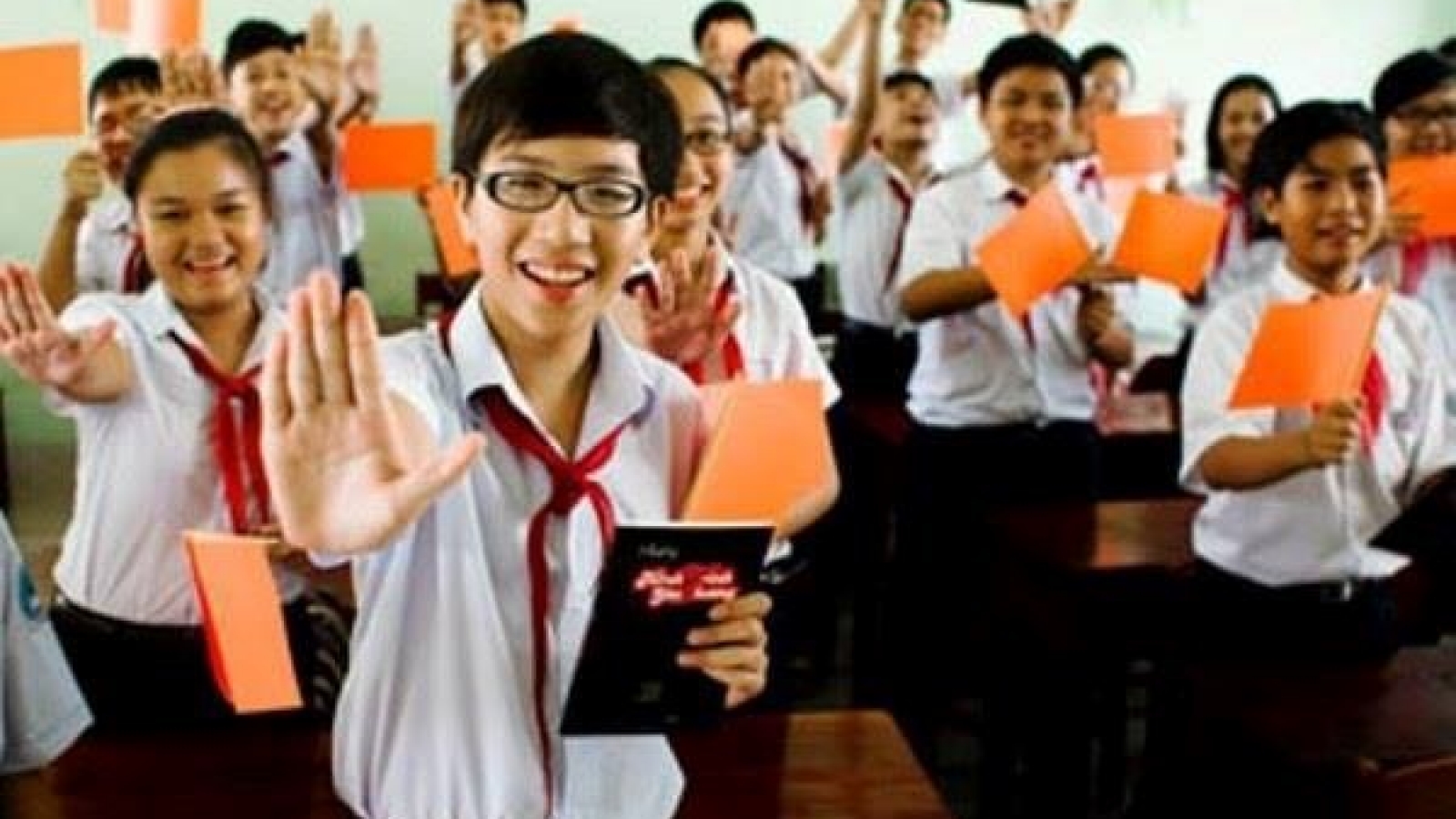 Students pledges to work to end gender discrimination