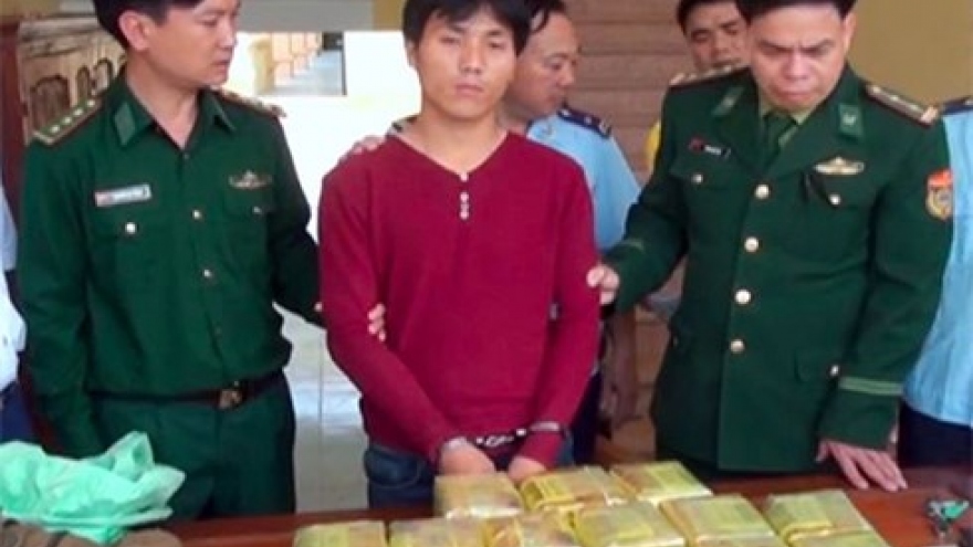 Lao drug trafficker arrested in Ha Tinh