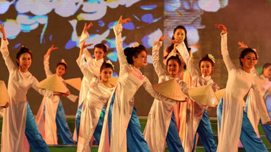 Da Lat tourism week attracts over 200,000 visitors