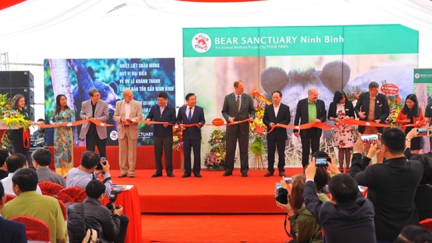 Bear conservation centre opened in Ninh Binh province