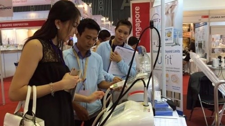 International beauty industry exhibition opens in HCM City