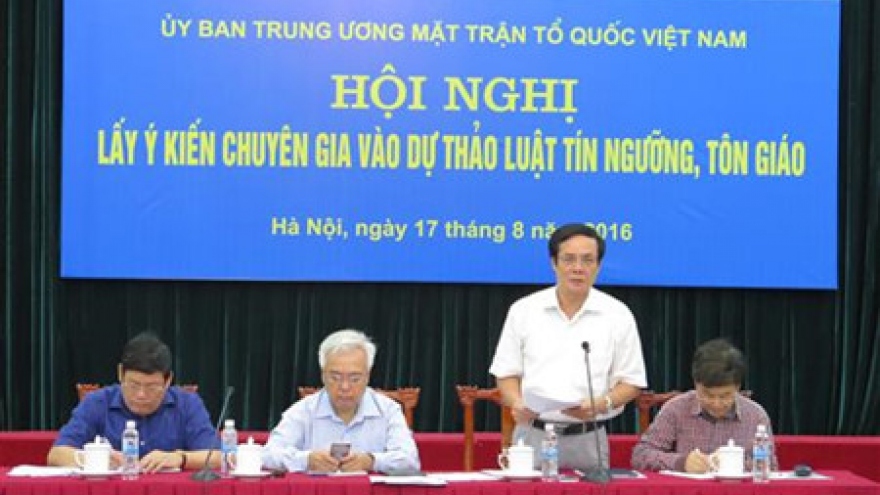 
        Protecting citizens’ right to freedom of religion or belief
                              