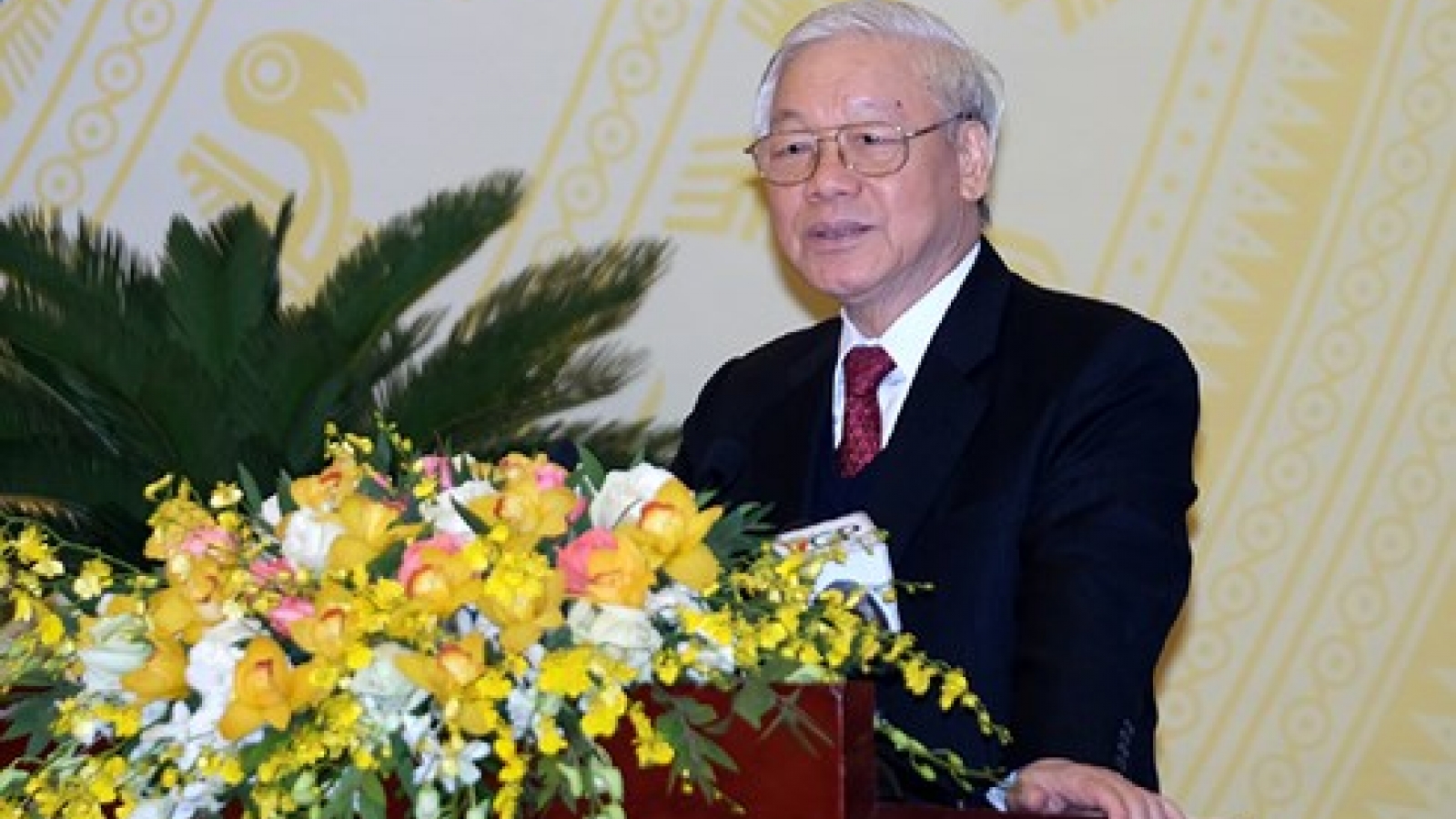 Priority should be given to perfecting market economic institution: Party chief
