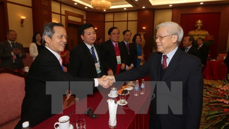 Party General Secretary welcomes Overseas Vietnamese