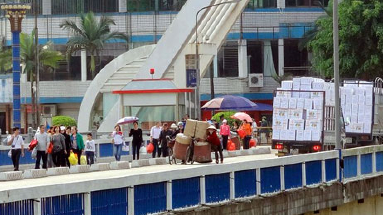 Vietnam-China border trade hits US$2.61bln in H1