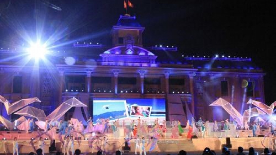 Khanh Hoa starts sea festival logo contest 