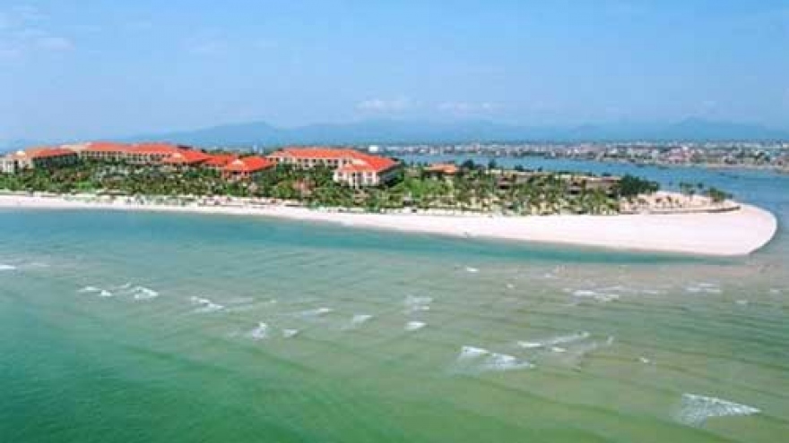 Nhat Le among top 10 most attractive beaches in Vietnam