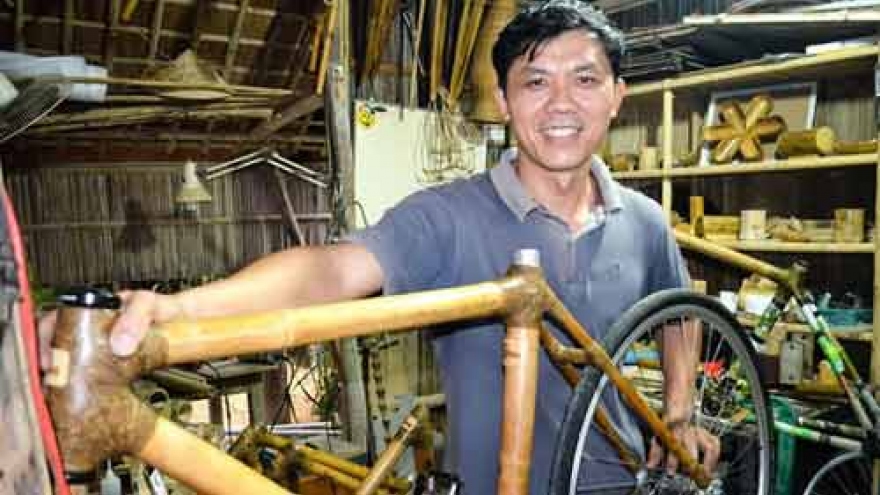 Hoi An sells unique bamboo bikes