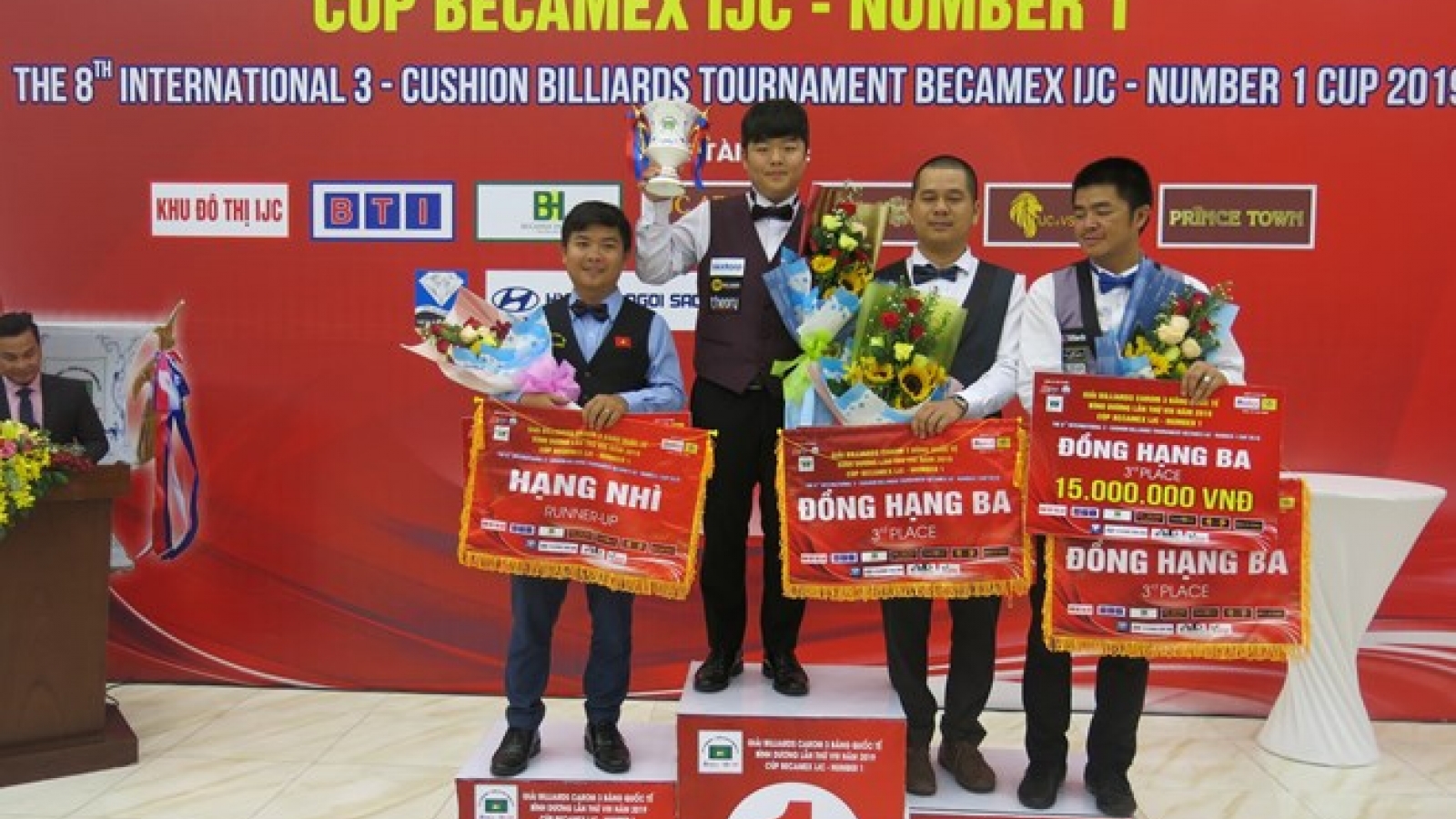 Vietnamese cueist finishes second at Int’l 3-Cushion Billiards Tournament