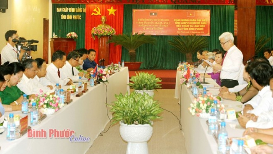 Binh Phuoc, Lao province step up cooperation
