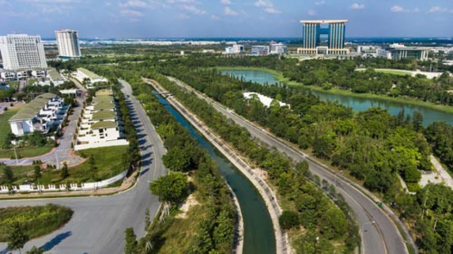
        Binh Duong to become a smart urban area
                              