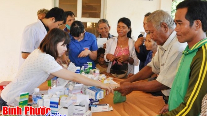 Overseas Vietnamese committee delegation works in Binh Phuoc
